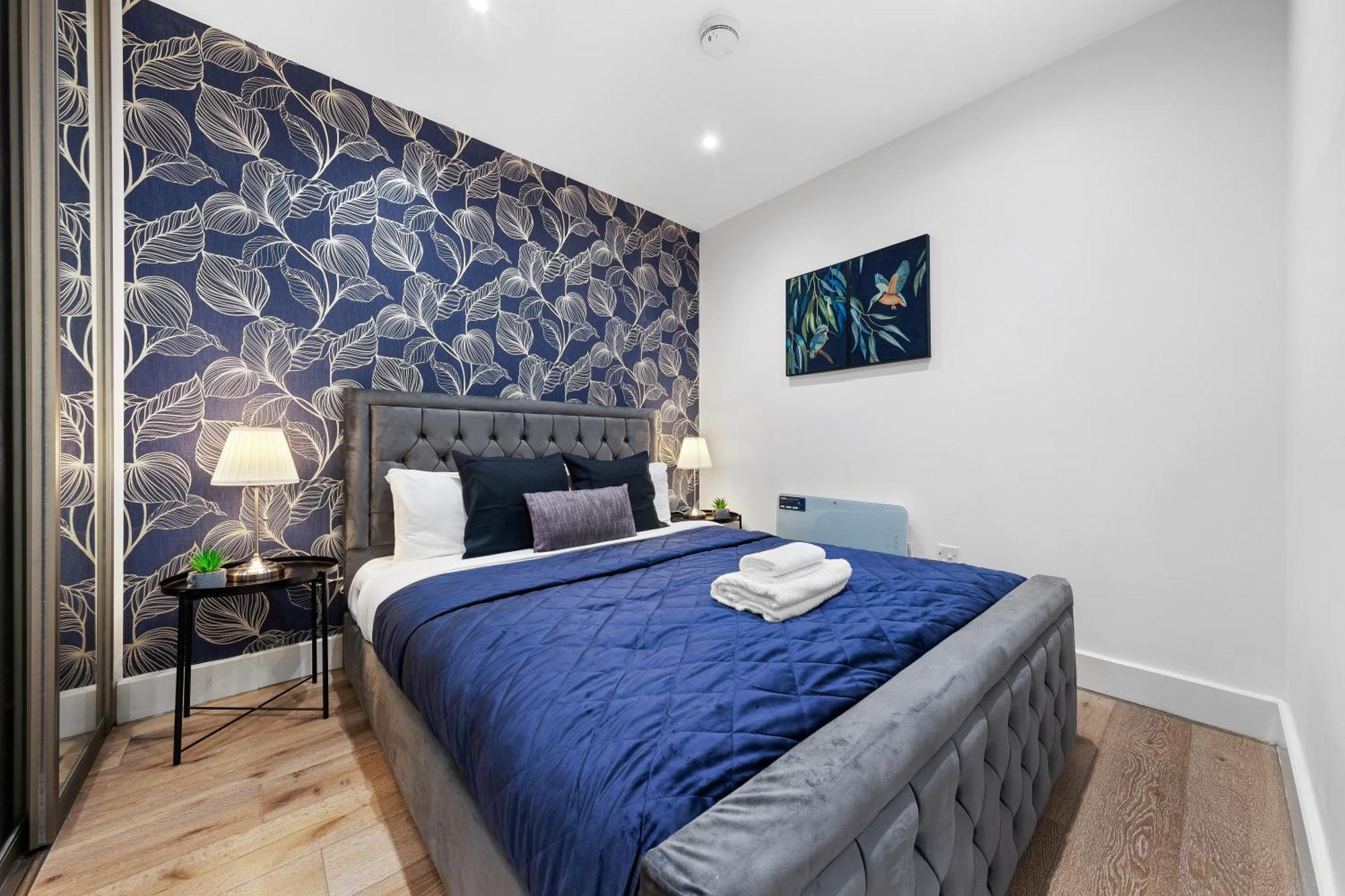 Modern One Bedroom Flat - Sleeps 5 -Near Heathrow - London Ub3 Εξωτερικό φωτογραφία